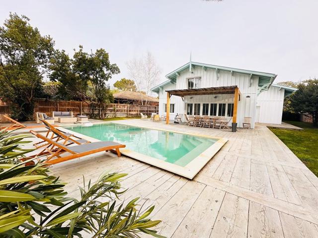 Splendeur Discrète au Nord du Cap Ferret 310m² Le Cap Ferret