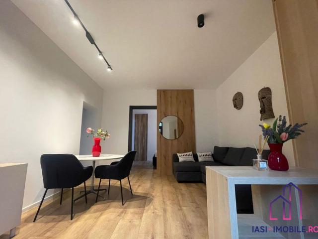 Splendid apartment 2 rooms to rent at the Copou Iasi garden villa