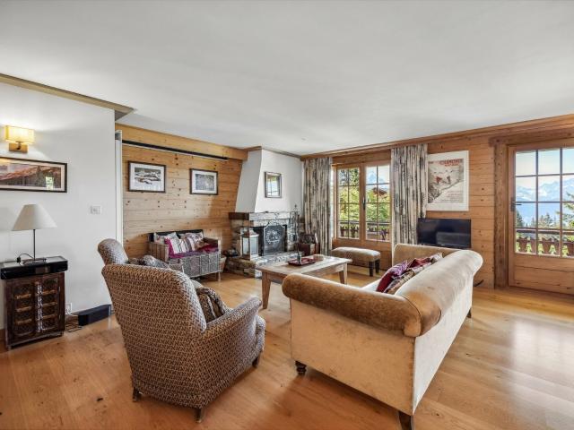Granit: Splendid renovated 4 bedroom apartment close to ski pistes | dreamo. Ch