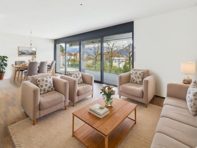 Splendido ed elegante appartamento di 4.5 locali a Tenero, nel Canton Ticino
