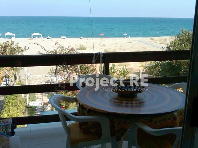 Splendida casa vacanze in stile canadese fronte mare a Ferruzzano RC