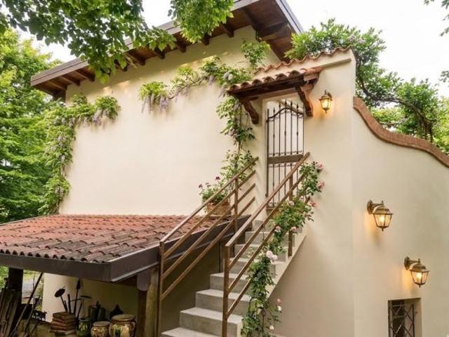 Splendida Villa Singola a San Michele: un'oasi di pace nella natura