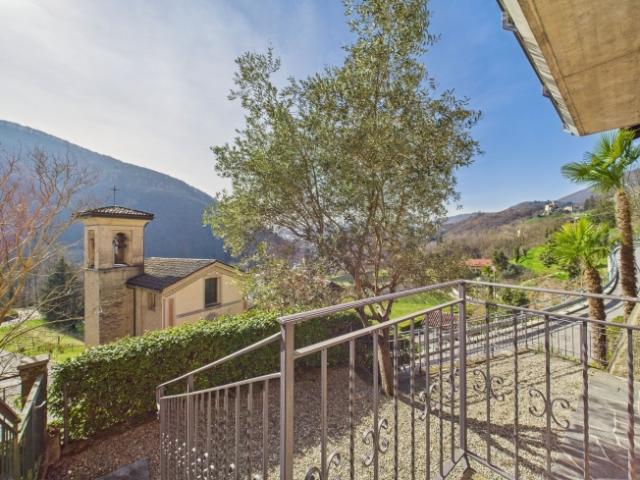 Splendida villa unifamiliare con vista panoramica a Purasca, Canton Ticino