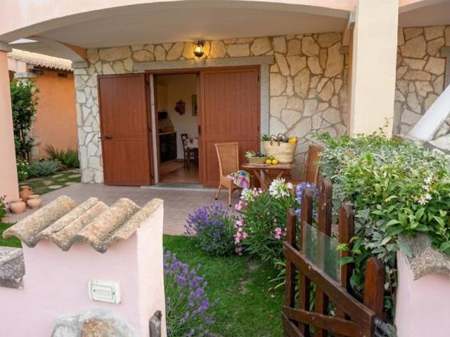 Splendida villetta singola con giardino privato