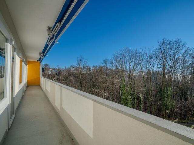 Splendide 3 pièces de 98m2 | dreamo. Ch
