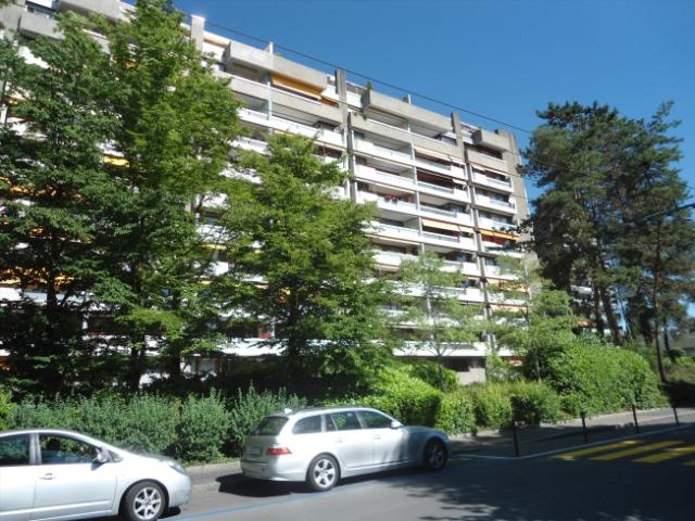 Splendide 9 pièces dans quartier résidentiel