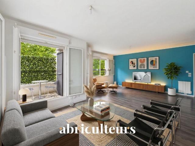 Splendide Appartement de 128.0 m² Grands extérieurs Résidence récente et sécurisée Face à la Seine Au pied du Tramway
