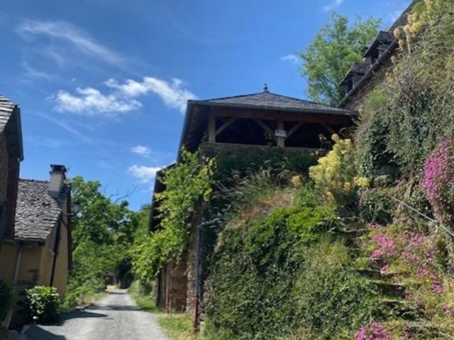 Splendide: Grange à transformer à La Vinzelle 12