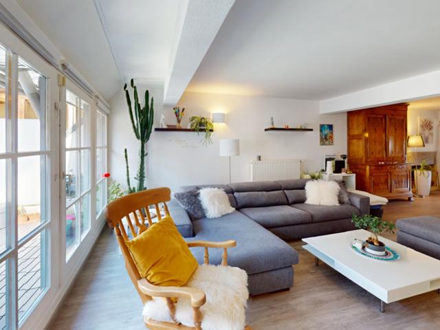 Splendide LOFT au coeur de la ville de Pontarlier avec terra