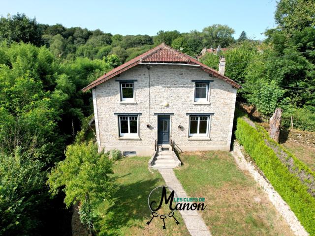 Splendide maison sans travaux à BERSAC SUR RIVALIER