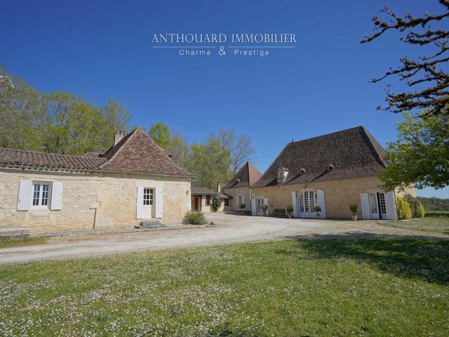 Splendide propriété de charme, piscine 480m² Bergerac