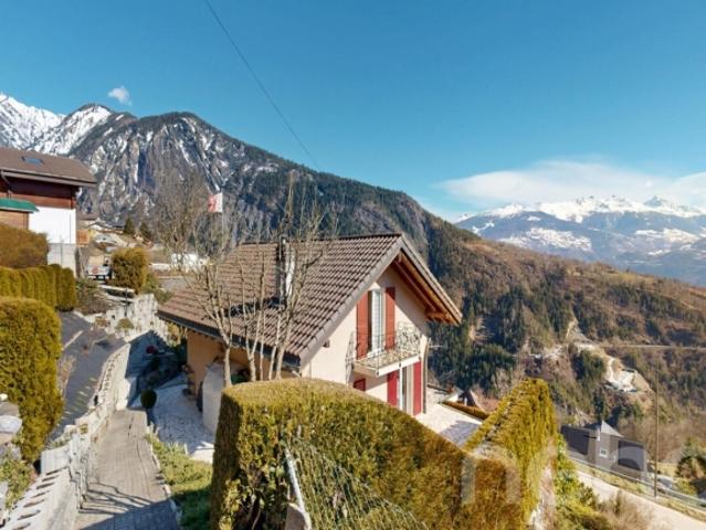 Splendide propriété individuelle et studio indépendant