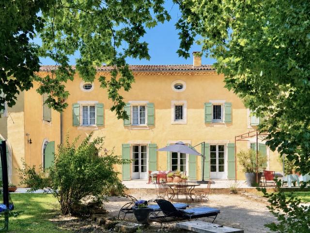 Splendide propriété provençale composée de 2 habitations, en. 890m² Aix En Provence