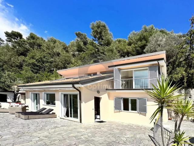 Splendide Villa Mortola Superieure Italie 290m² Menton