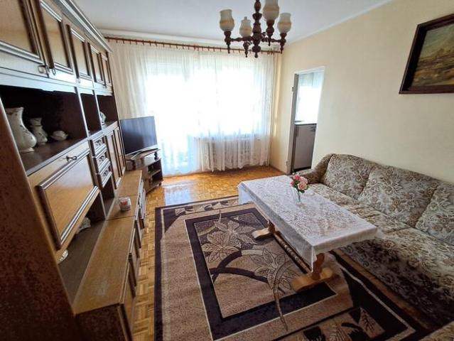 Sprzedam: 3 pok ok.52 m2 III piętro balkon KONIN