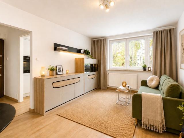 Sprzedam 3 pokojowe mieszkanie 52 m² po remoncie w Warszawie