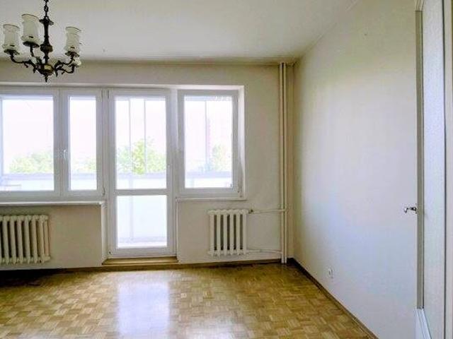 Sprzedam 3 pokojowe mieszkanie 56,4 m² z dużym balkonem loggia
