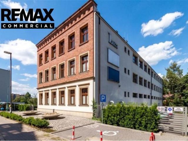 Ekskluzywny biurowiec Luiza z parkingiem 1826 m²