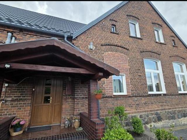 Sprzedam dom Kępno/Trzcinica Wolnostojący działka 1300m2