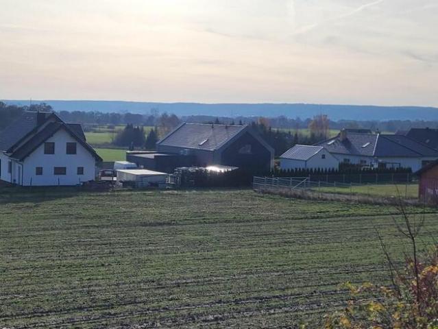 Sprzedam działkę na granicy Reda