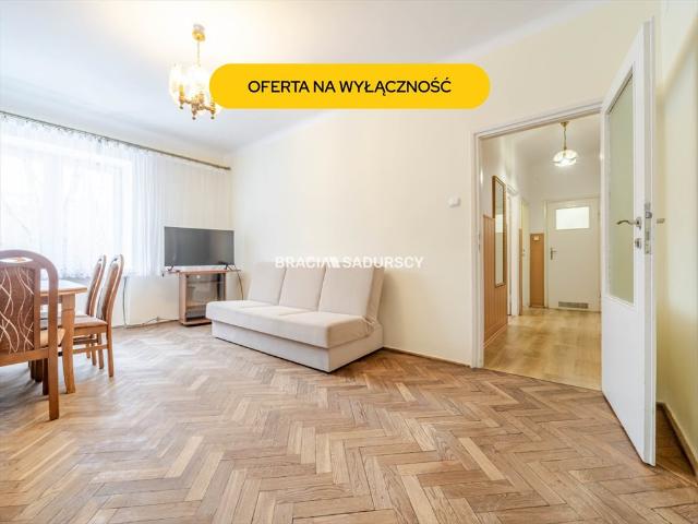 Sprzedam jasne 2 pokojowe mieszkanie 47 m² w Krakowie