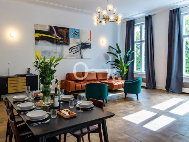 Sprzedam luksusowy apartament 209 m² w odrestaurowanej kamienicy