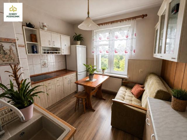 Sprzedam mieszkanie 30 m² z ogródkiem i działką w Gdańsku