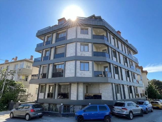 Polecam nowoczesny 3 pokojowy apartament 150 m² w Maltepe