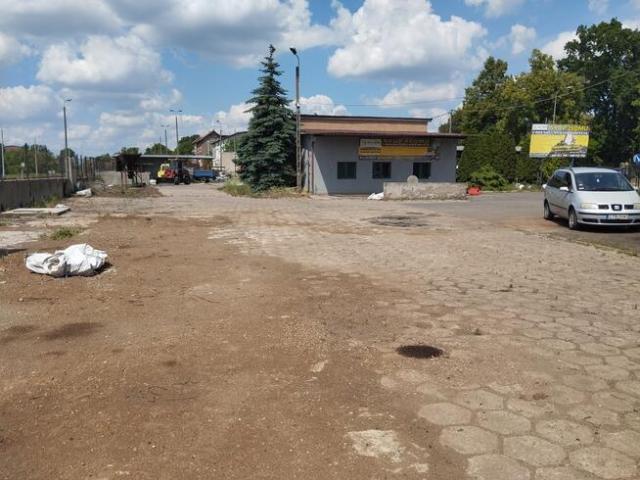 Sprzedam plac pod działalność gospodarczą