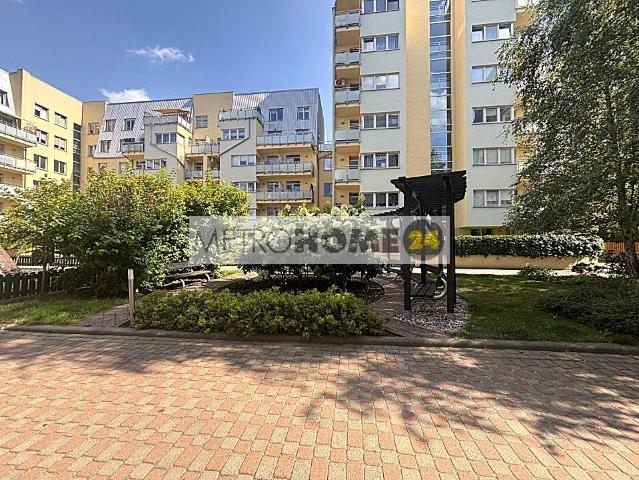 Sprzedam przestronne 4 pokojowe mieszkanie 103 m² na Ursynowie