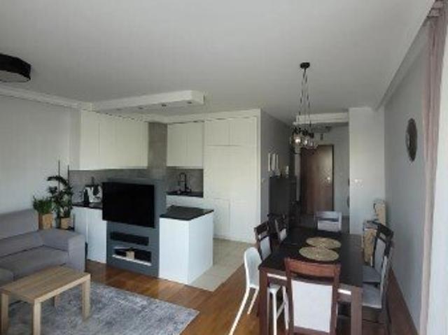 Sprzedam przestronne 4 pokojowe mieszkanie 91 m² na Ursynowie