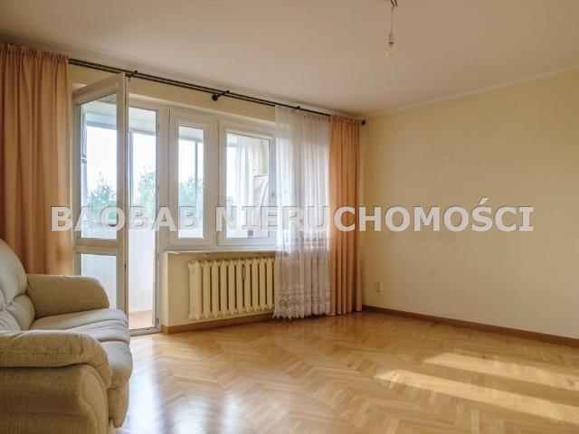 Sprzedam przestronne 3 pokojowe mieszkanie 66,38 m² w Warszawie