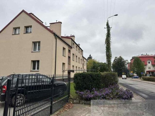 Sprzedam przestronne mieszkanie ul. Bema