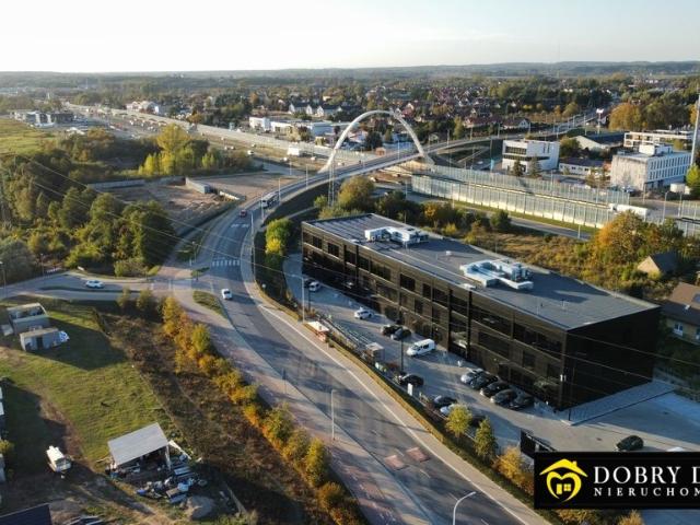 Sprzedam przestronny lokal usługowy 84 m² w Białymstoku