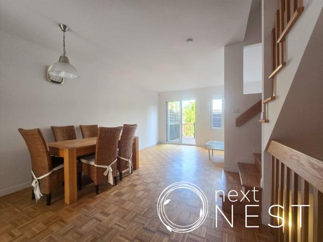 Sprzedam przestronny segment 180 m² z ogrodem i garażem
