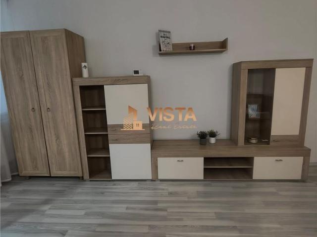 Spre inchiriere garsoniera utilata si mobilata, Centrul Civic, Brasov