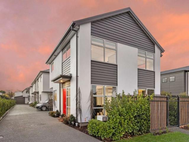 spreydon, 3 bedrooms