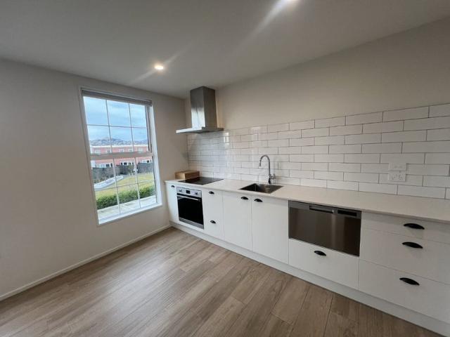 spreydon, 3 bedrooms