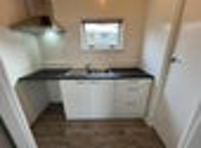 Springvale, Studio, $440 pw