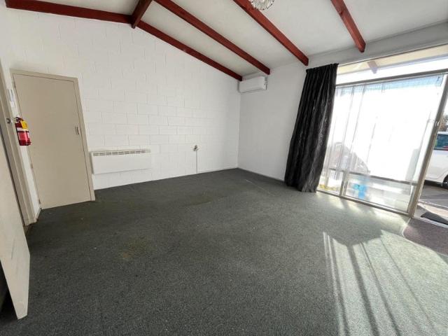 springvale, studio
