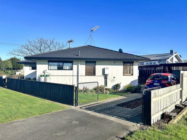 springvale, 2 bedrooms