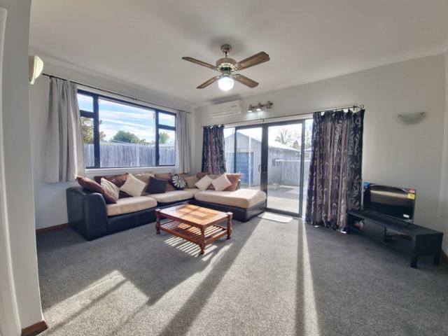 springlands, 3 bedrooms