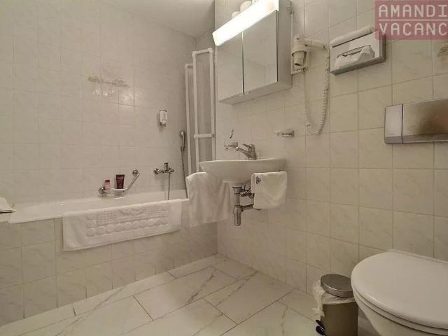 Spring/summer duplex season rental
