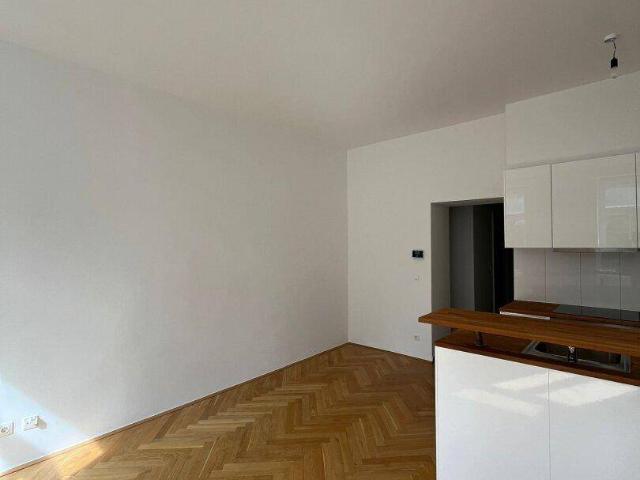 #SQ WOHNUNGSPAKET 2 ALTBAUWOHNUNGEN IN 1200