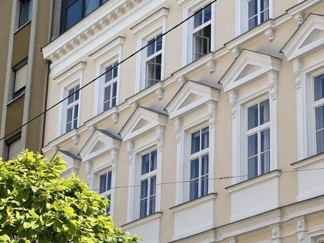 #SQ ANLEGER AUFGEPASST! UNBEFRISTET VERMIETETE 2 ZIMMER ALTBAUWOHNUNG IN RUHELAGE