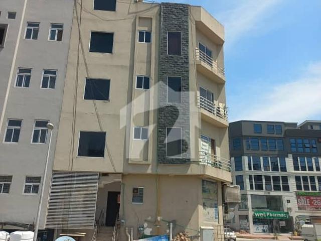 Square Commercial Ist Floor 2 Bed Semi Furnished Flat Available For Bachler and Family Available at Bahria Town Phase 8 Rawalpindi Islamabad