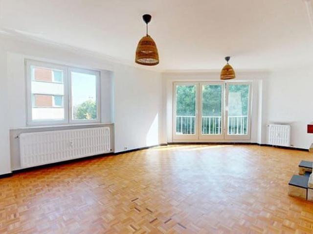 SQUARE MEUDON: BEL APPARTEMENT 2 CHAMBRES +/ 87M2