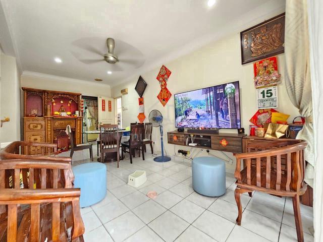 Sri Cassia Apartment Bandar Puteri Puchong Fully RenoGround Floor