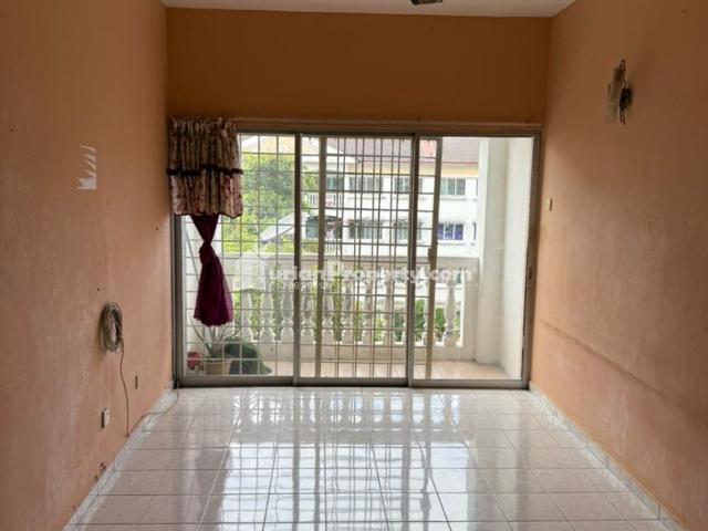 Sri Cassia, Bandar Puteri Puchong Apartment For Rent