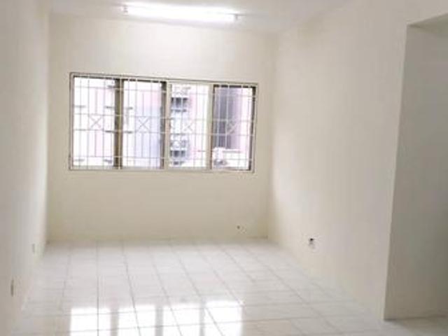 Sri Cempaka Apartment Puchong Taman Wawasan For Sale